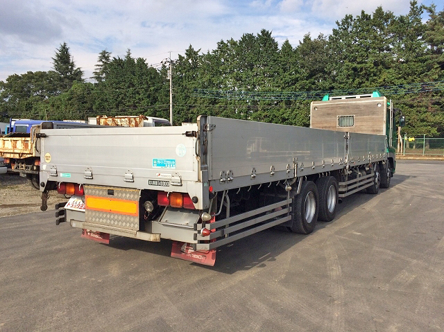 三菱ふそうスーパーグレートアルミブロック大型（10t）[写真02]