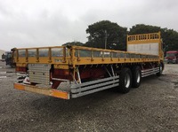 UDトラックスクオン平ボディ大型（10t）[写真02]