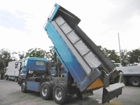 いすゞギガダンプ大型（10t）[写真02]