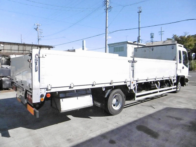 いすゞフォワードアルミブロック中型（4t）[写真02]