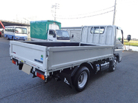 三菱ふそうキャンター平ボディ小型（2t・3t）[写真02]