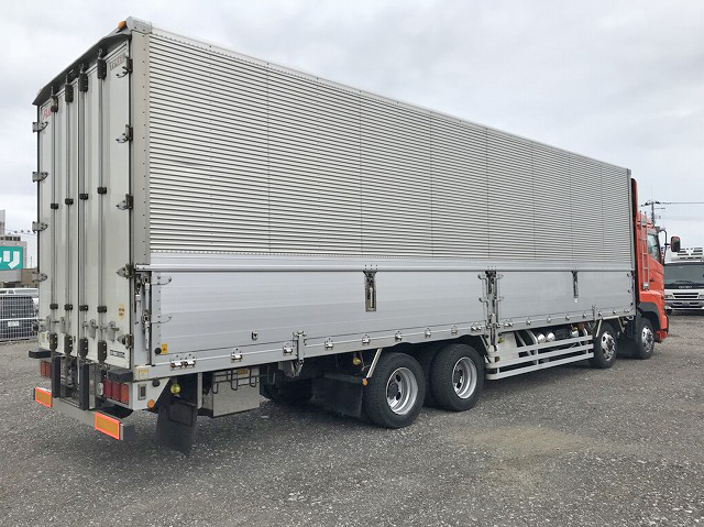 日野プロフィアアルミウイング大型（10t）[写真02]