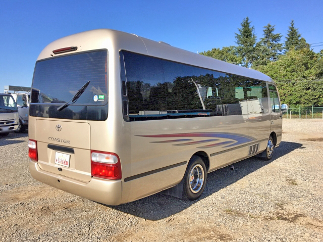 トヨタコースターマイクロバス[写真02]