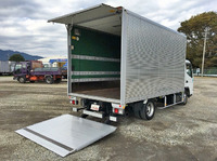 三菱ふそうキャンターアルミバン小型（2t・3t）[写真02]