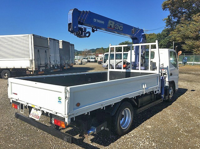 三菱ふそうキャンタークレーン4段小型（2t・3t）[写真02]