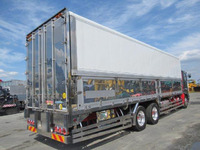 日野プロフィア冷蔵冷凍ウイング大型（10t）[写真02]