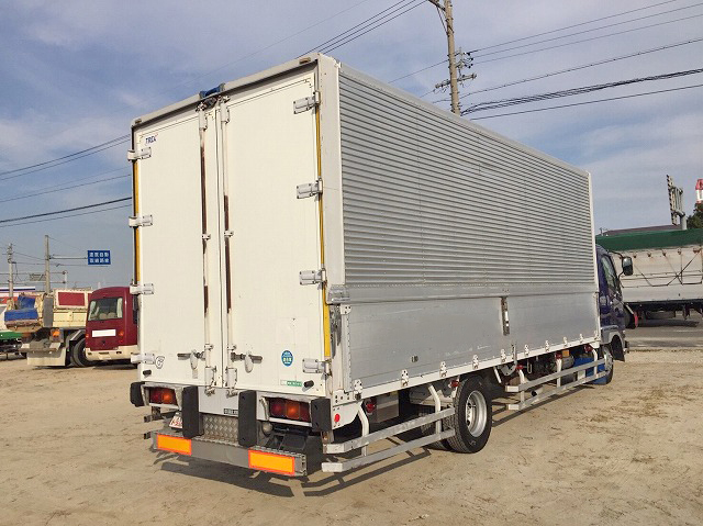 三菱ふそうファイターアルミウイング中型（4t）[写真02]