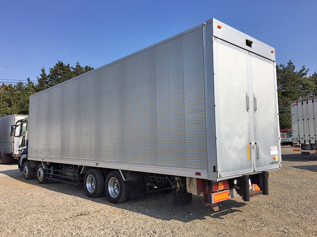 三菱ふそうスーパーグレートアルミバン大型（10t）[写真02]