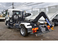 いすゞフォワードアームロール中型（4t）[写真02]