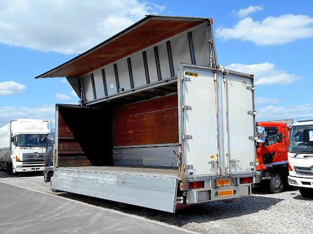 日野レンジャーアルミウイング中型（4t）[写真02]