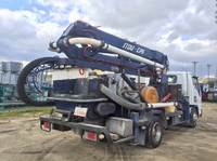 いすゞエルフコンクリートポンプ車小型（2t・3t）[写真02]