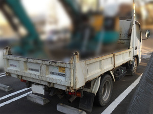 キャンターダンプ_2