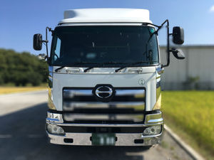 プロフィアアルミバン_2