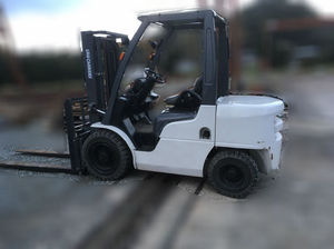 フォークリフト_1