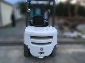 フォークリフト_2