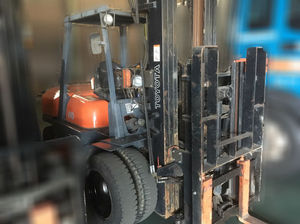 フォークリフト_1