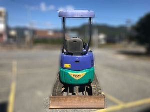 ミニユンボ（ミニバックホー）_2