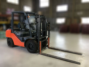 フォークリフト_1