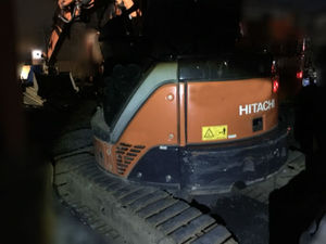 ミニユンボ（ミニバックホー）_2