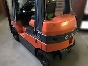 フォークリフト_2