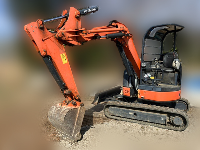 日立 ユンボ（バックホー）[写真01]