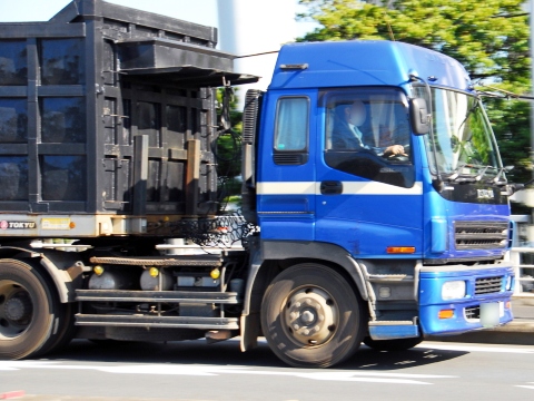 排気ブレーキの仕組み・使い方・修理方法【トラック補助ブレーキ解説